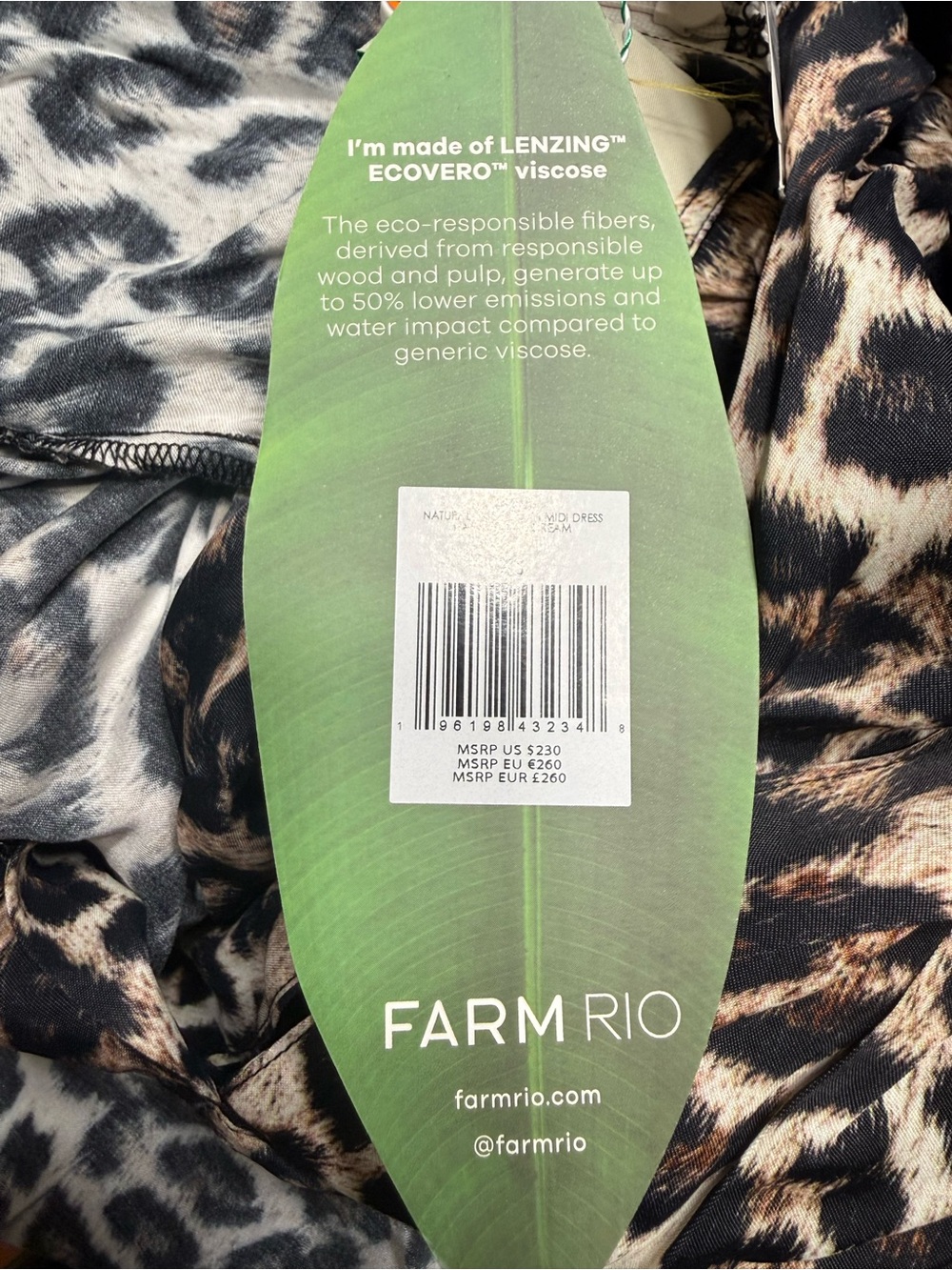 FARM Rio NWT Cheetah Animal-print satin midi dress, featuring a V-neckline XS . - Picture 13 of 14